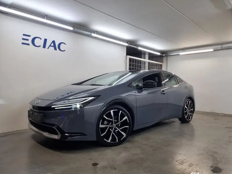 Toyota Prius - 0