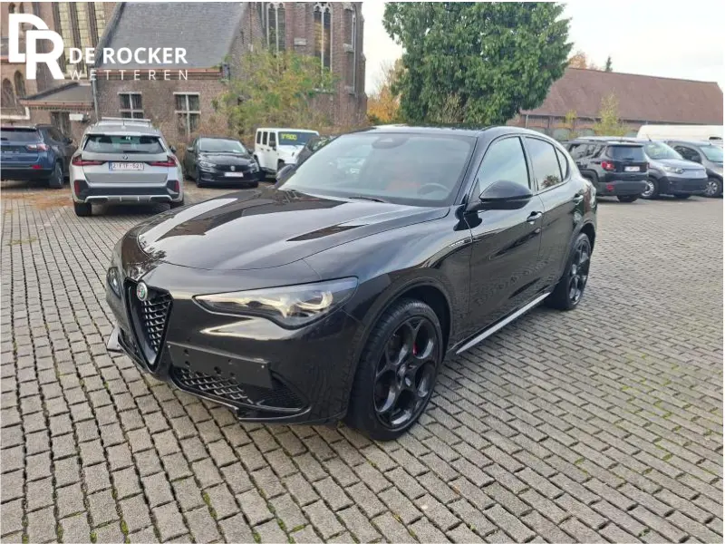 Alfa Romeo Stelvio - 0