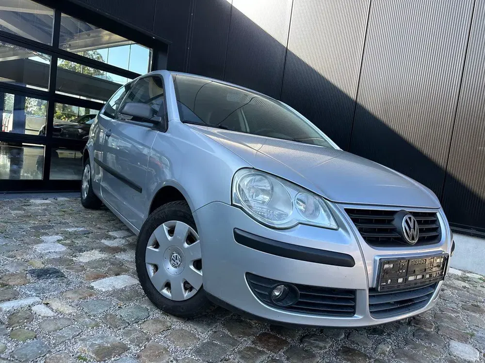 Volkswagen Polo - 0