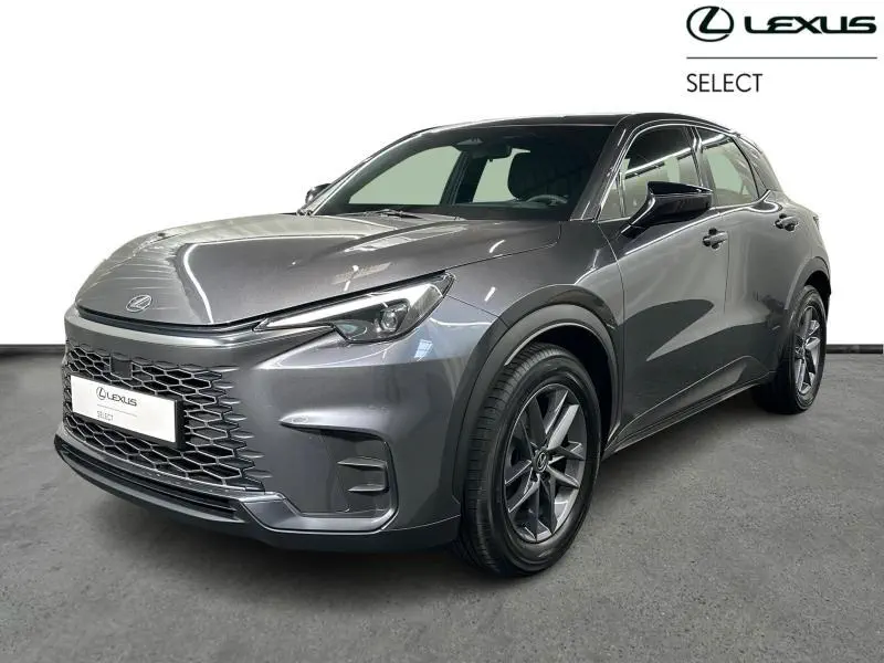 Lexus LBX - 0