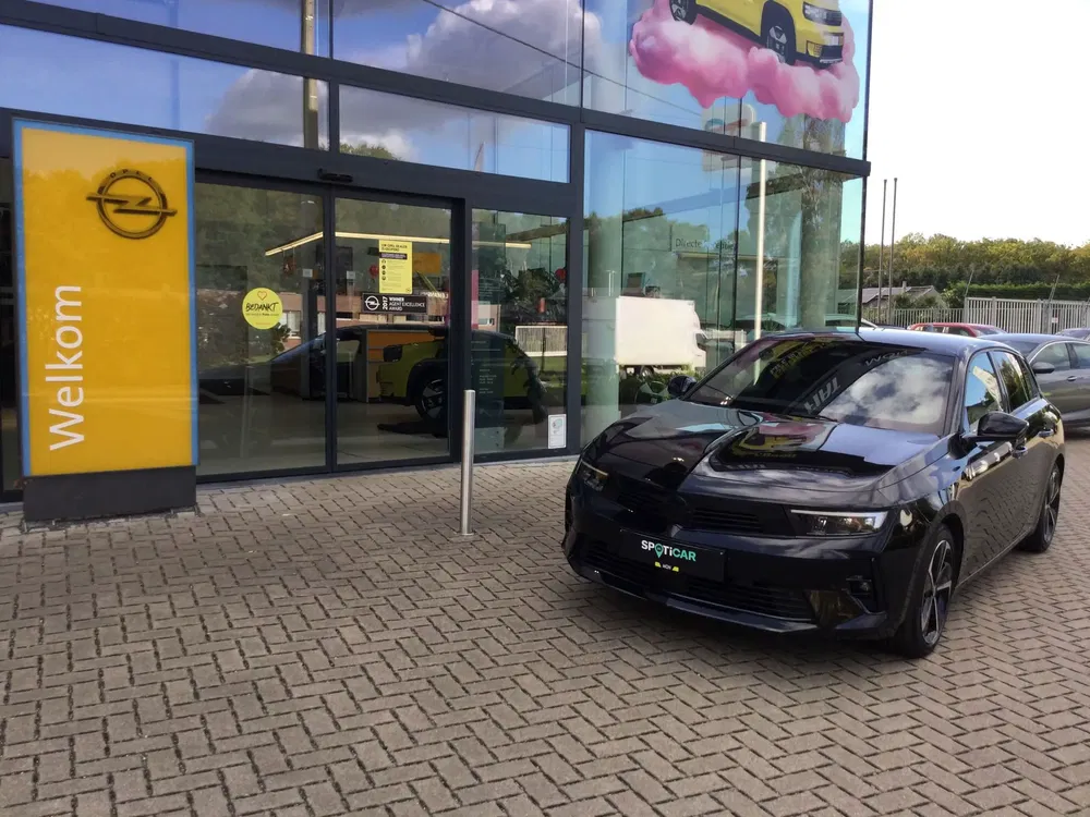Opel Astra - 0