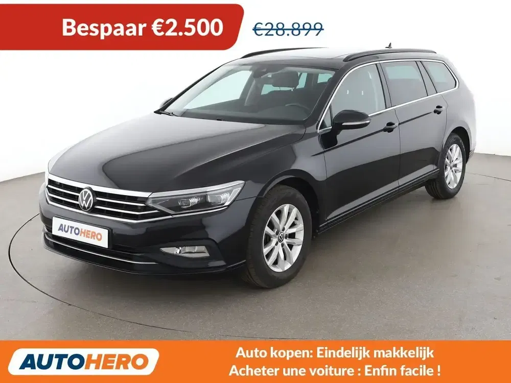 Volkswagen Passat - 0