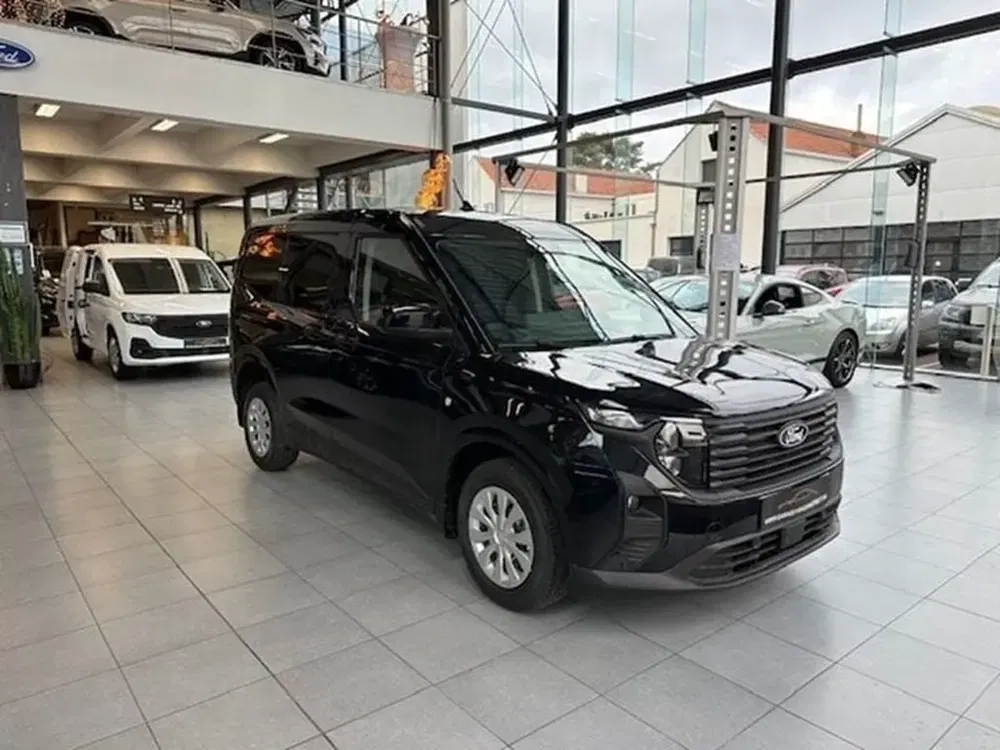 Ford Transit Courier - 0
