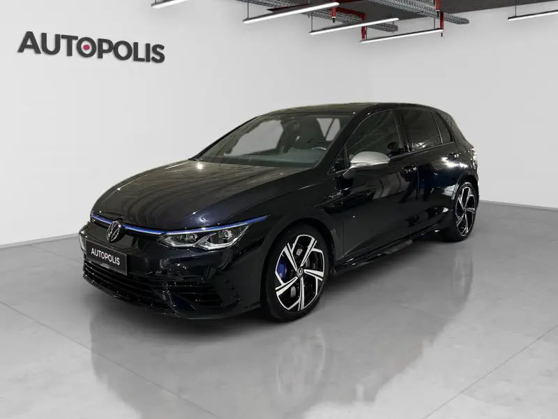 Volkswagen Golf R - 0