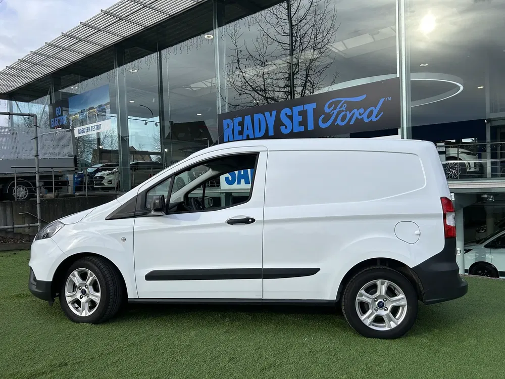 Ford Transit Courier - 0