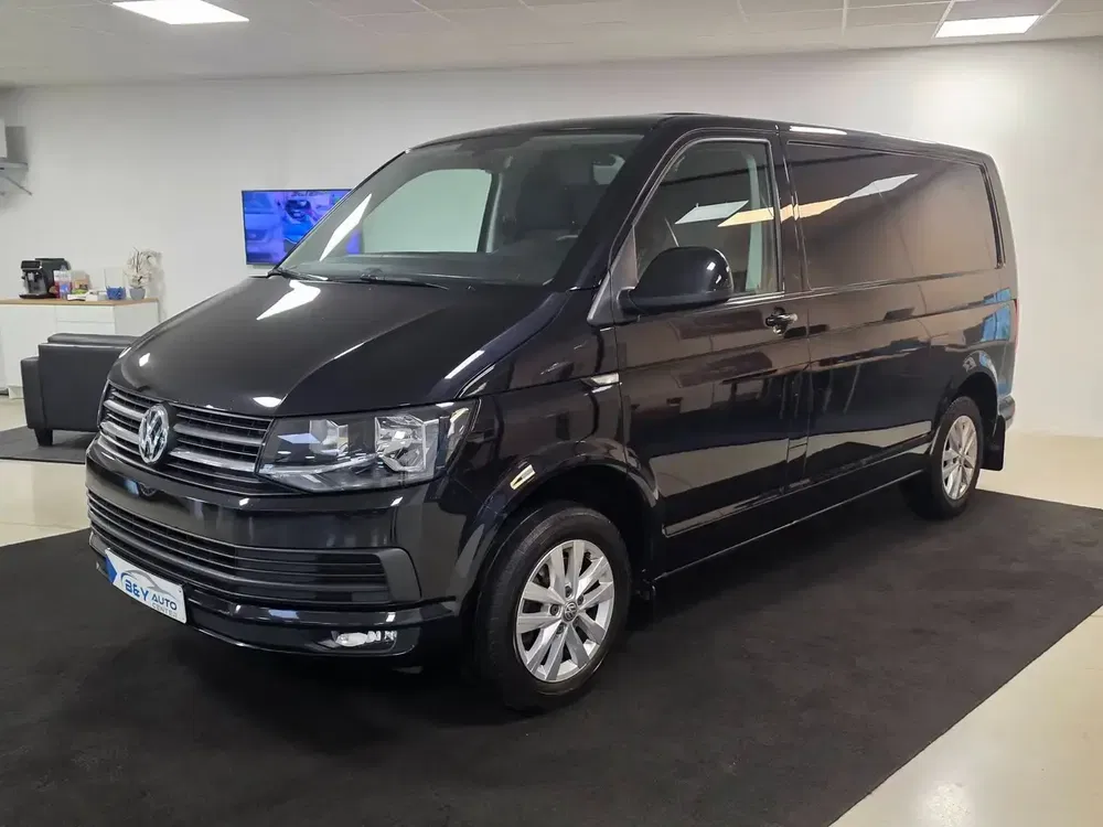 Volkswagen T6 Transporter - 0