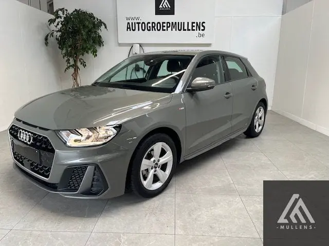 Audi A1 - 0