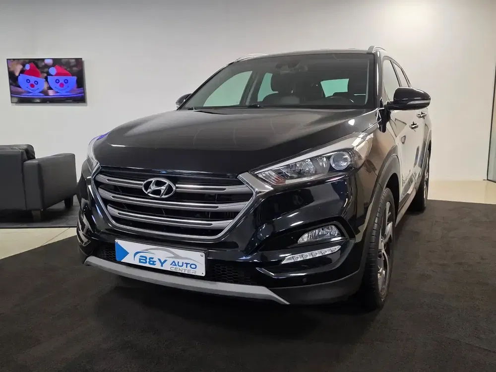 Hyundai TUCSON - 0