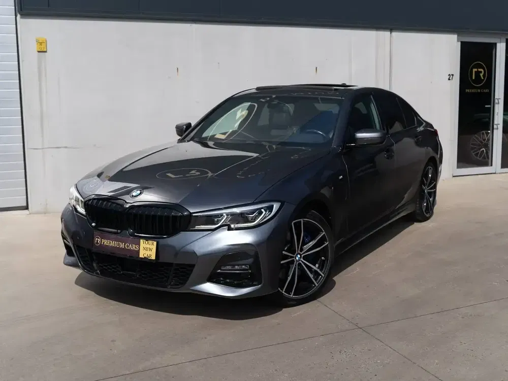 BMW 330 - 0