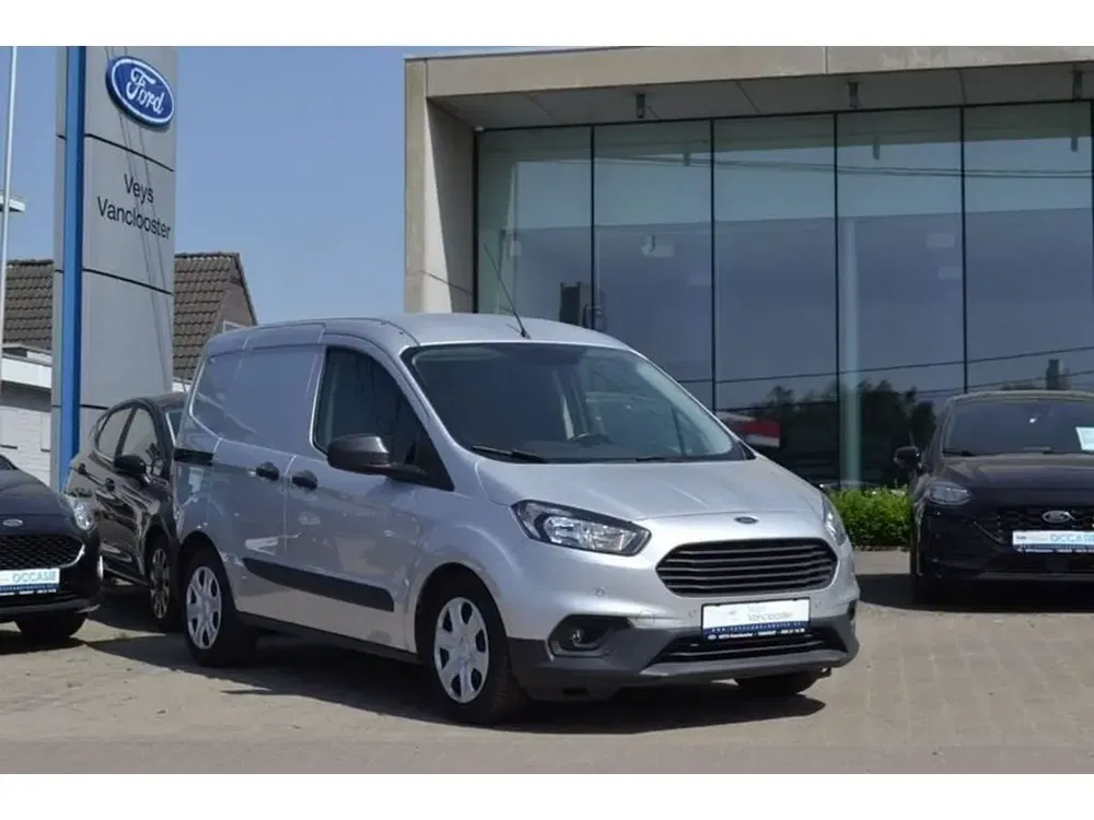 Ford Transit Courier - 0
