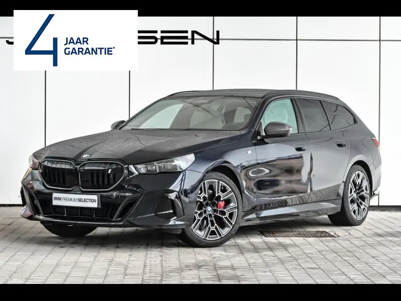 BMW i5 - 0