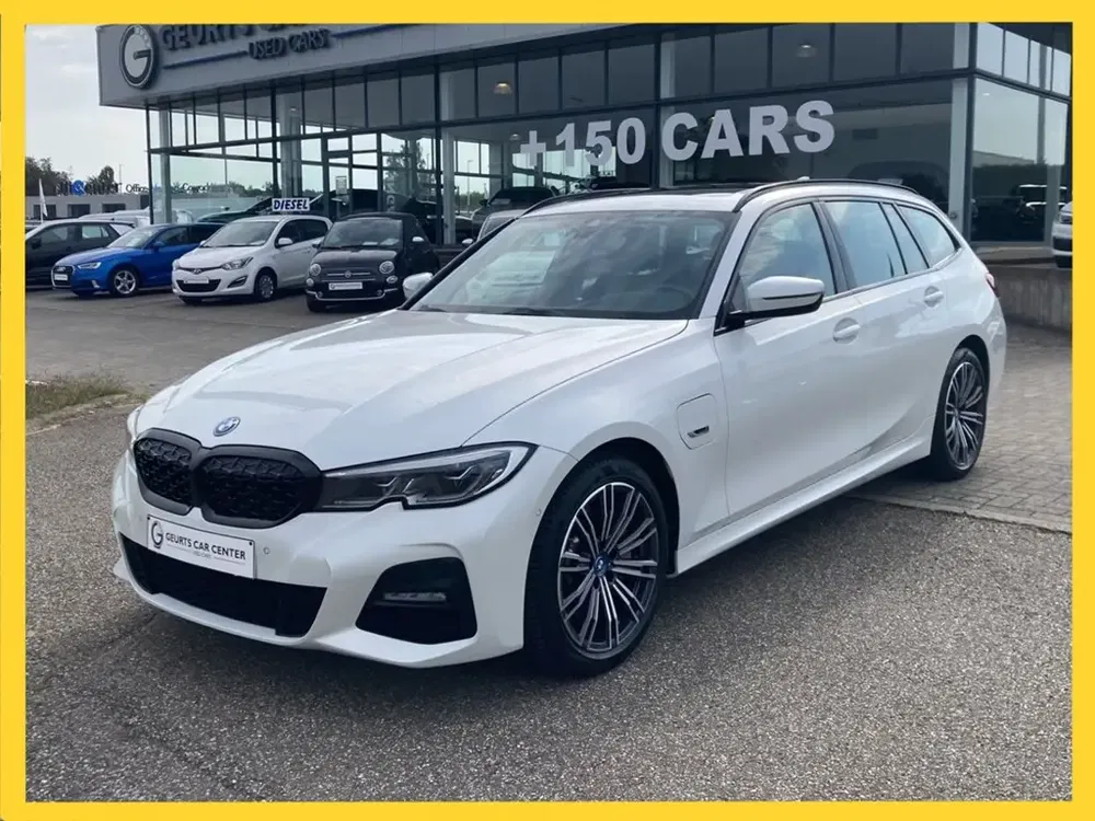 BMW 330 - 0