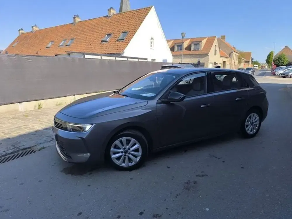 Opel Astra - 0
