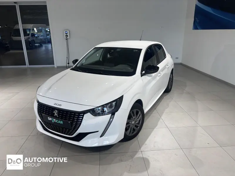 Peugeot 208 - 0