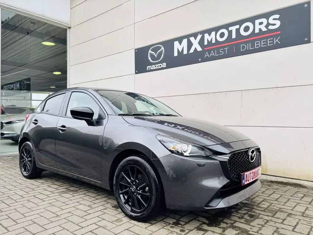 Mazda 2 - 0