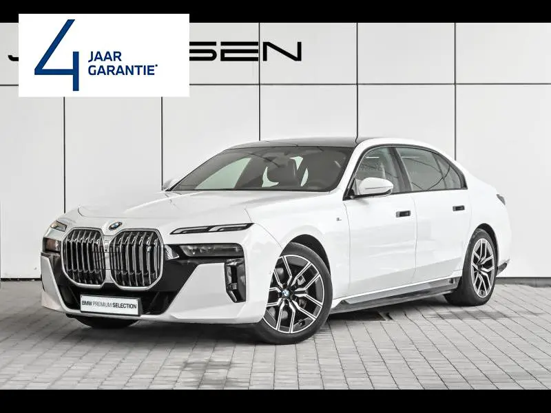 BMW i7 - 0