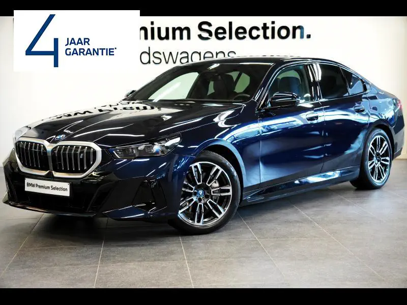 BMW i5 - 0