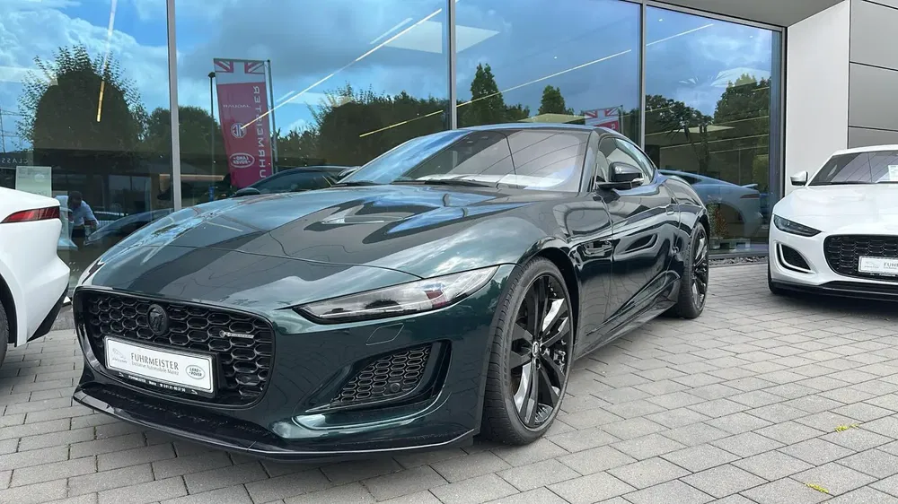 Jaguar F-Type - 0
