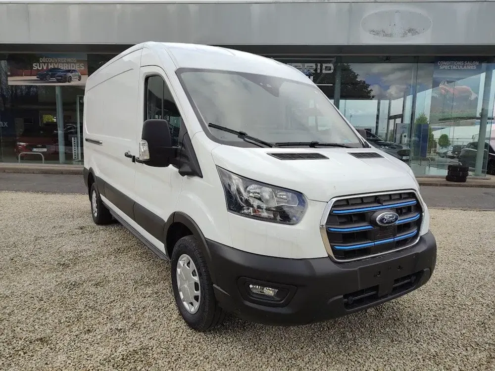 Ford E-Transit - 0