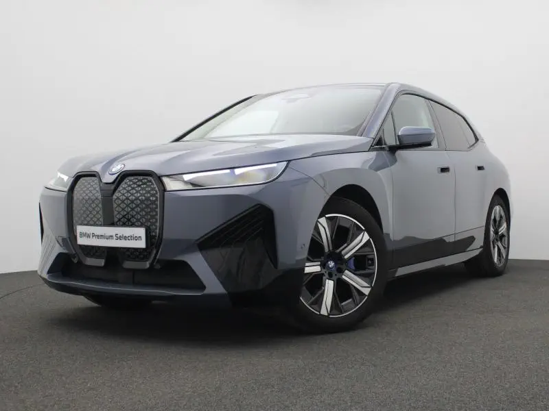 BMW iX - 0