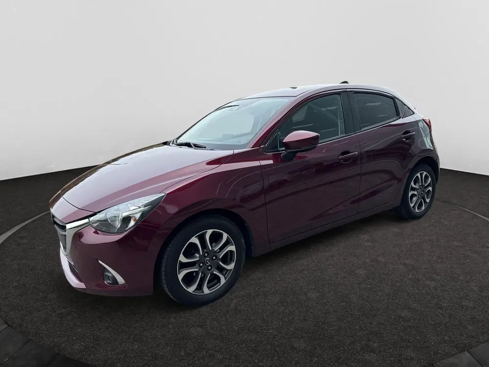 Mazda 2 - 0