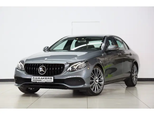 Mercedes E 220 - 0