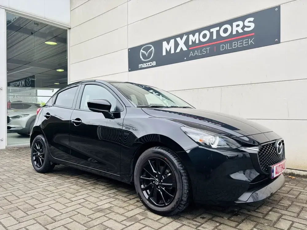 Mazda 2 - 0