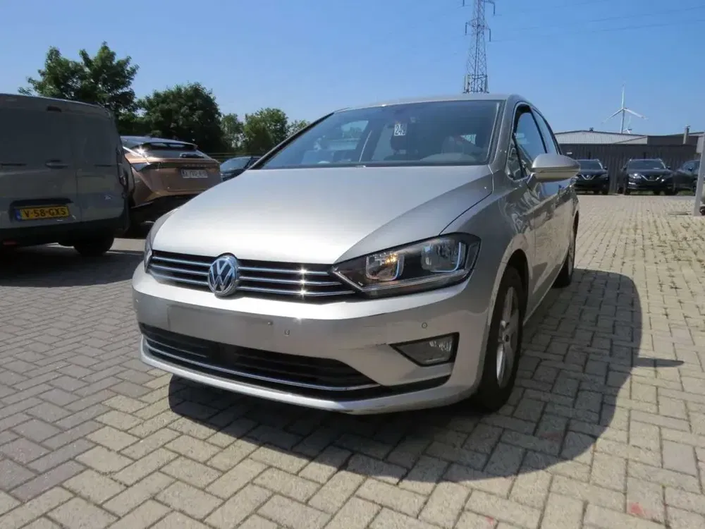Volkswagen Golf Sportsvan - 0