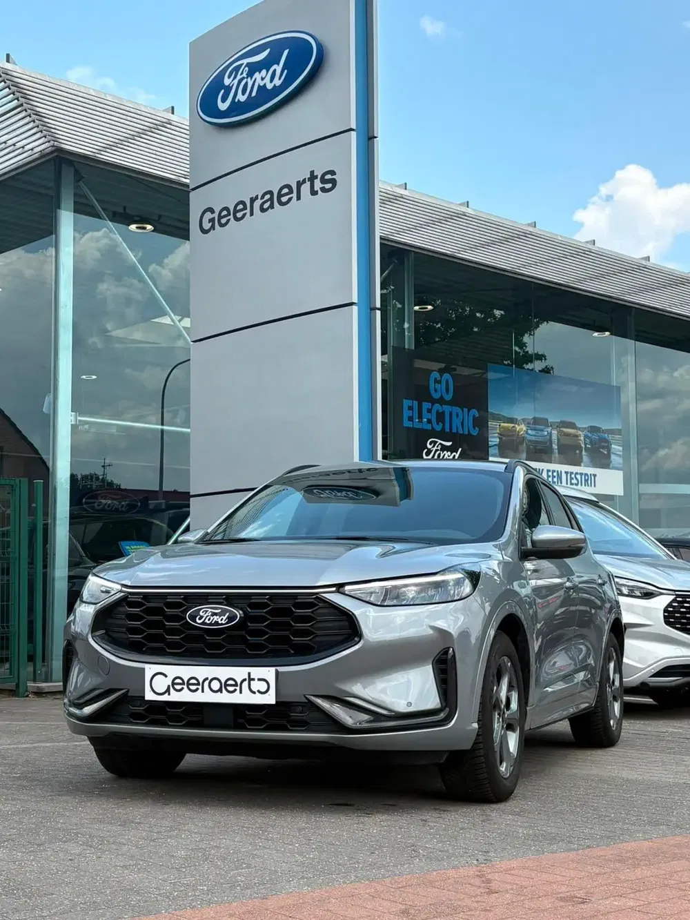Ford Kuga - 0