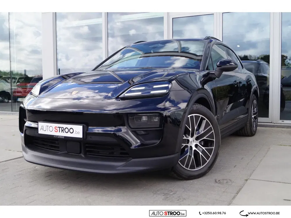 Porsche Macan - 0