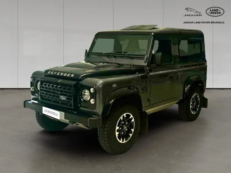 Land Rover Defender - 0