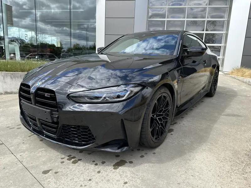 BMW M4 - 0