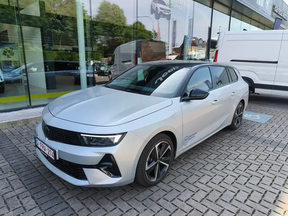 Opel Astra - 0