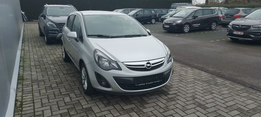 Opel Corsa - 0