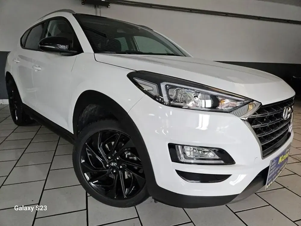 Hyundai TUCSON - 0