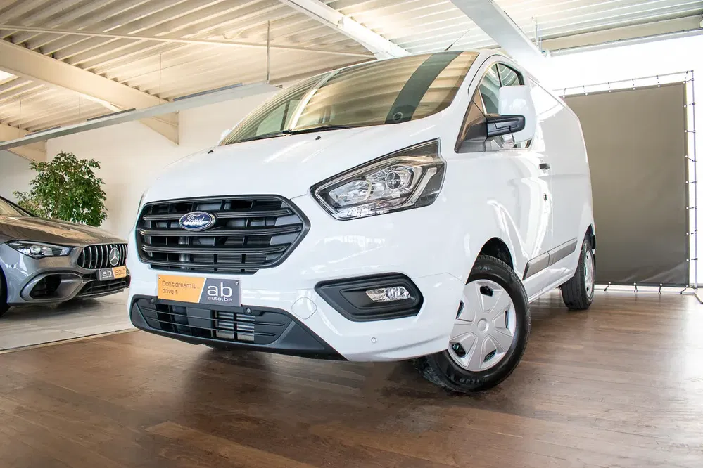 Ford Transit Custom - 0