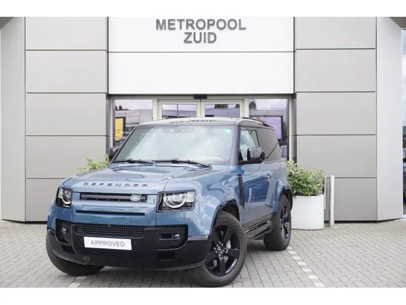 Land Rover Defender - 0