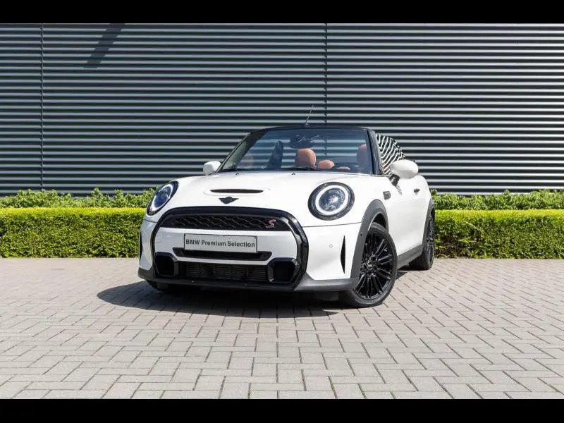Mini Cooper S Cabrio - 0