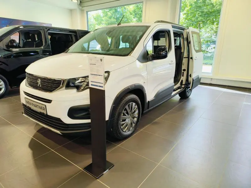 Peugeot Rifter - 0