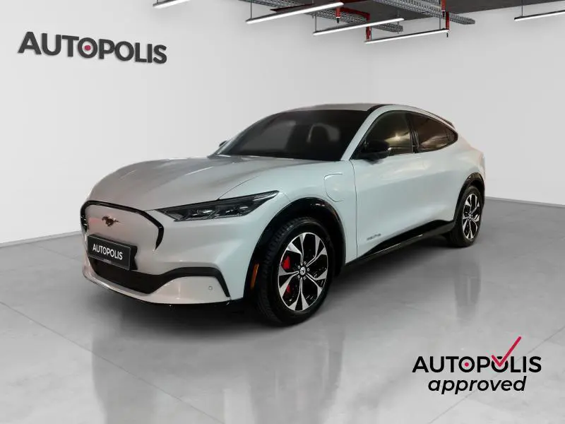 Ford Mustang Mach-E - 0