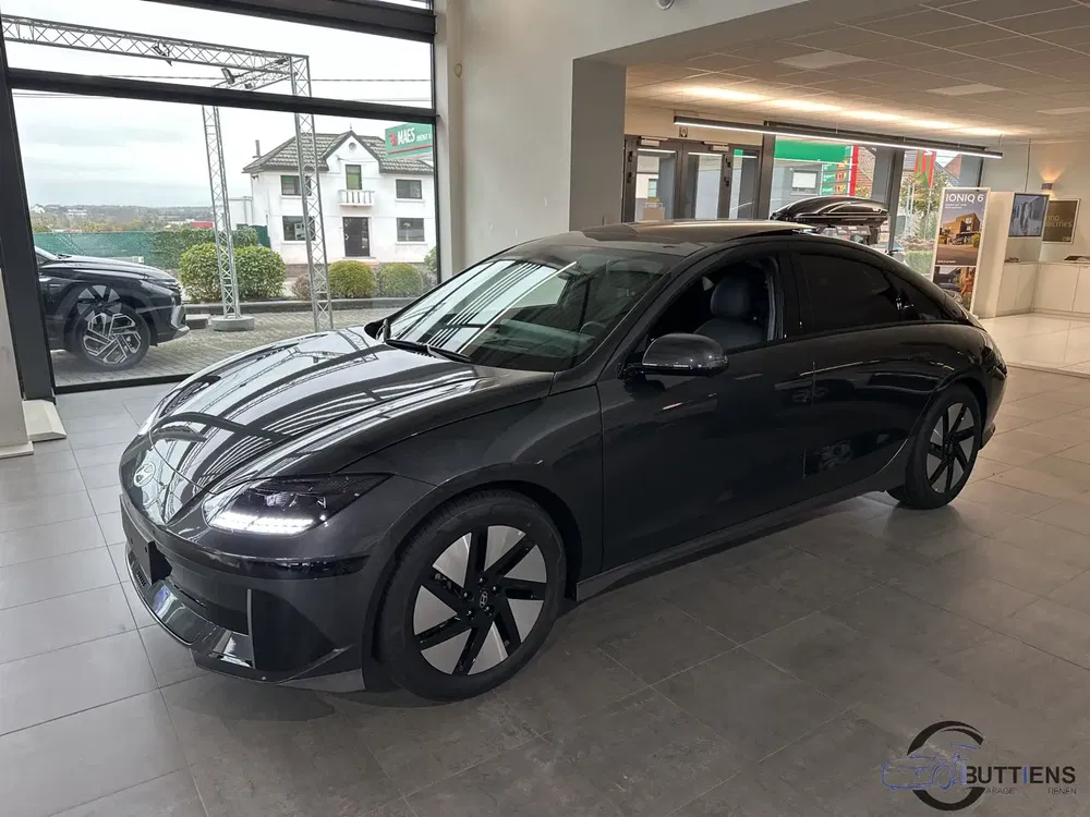 Hyundai IONIQ 6 - 0