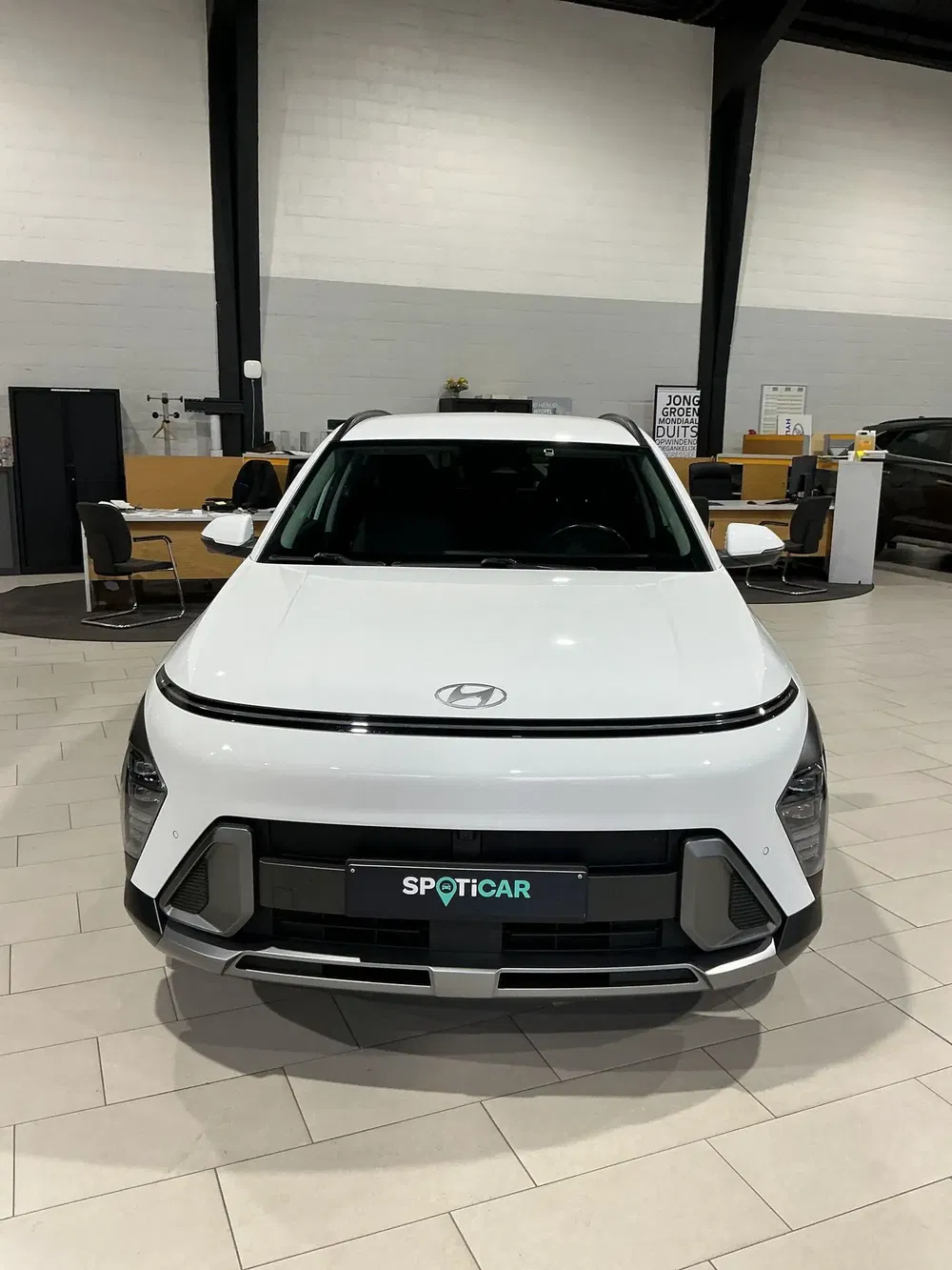 Hyundai KONA - 0