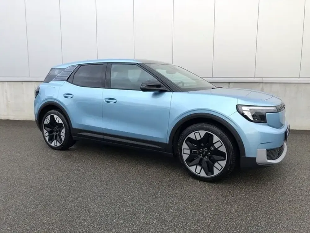 Ford Explorer - 0