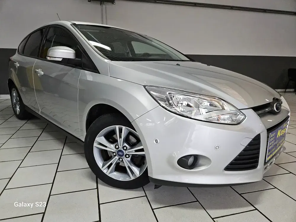 Ford Focus - 0