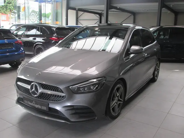 Mercedes B 180 - 0