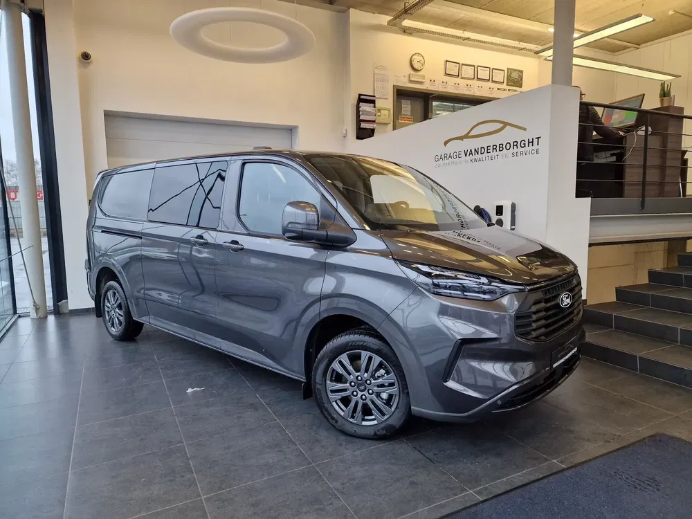 Ford Transit Custom - 0