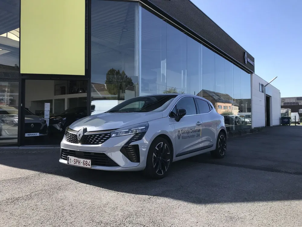 Renault Clio - 0