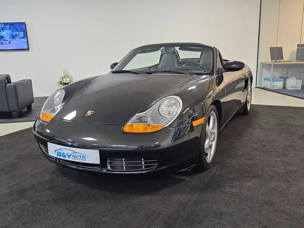 Porsche Boxster - 0