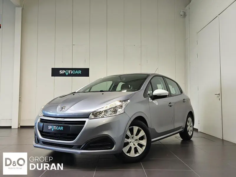 Peugeot 208 - 0
