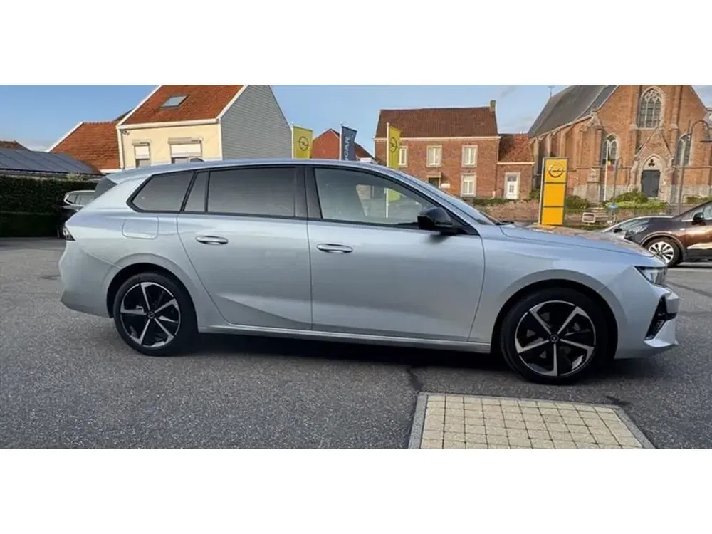 Opel Astra - 0